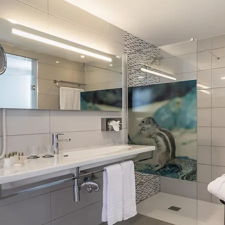 Esquinzo Y Monte Del Mar Playa De Esquinzo