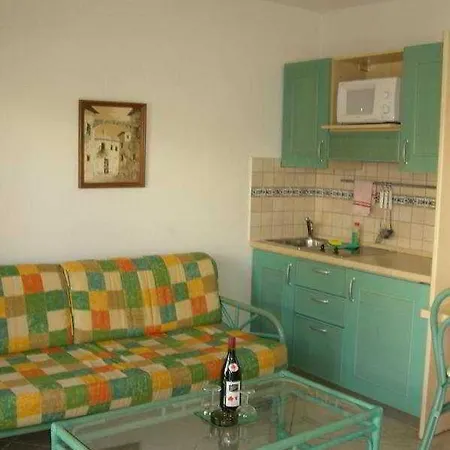 Esquinzo Y Monte Del Mar Lejlighedshotel 3*