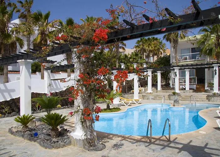 Esquinzo Y Monte Del Mar Lejlighedshotel 3*