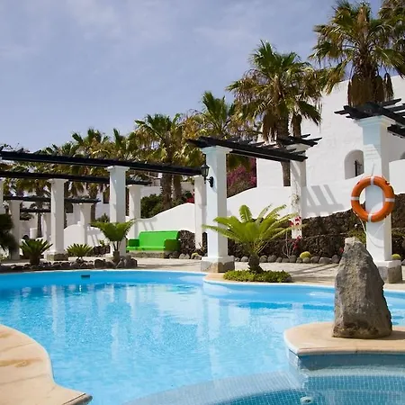 埃斯金索滨海山庄公寓式酒店 3* Playa De Esquinzo