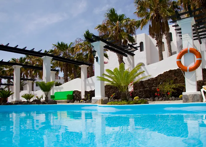 Esquinzo Y Monte Del Mar Playa De Esquinzo