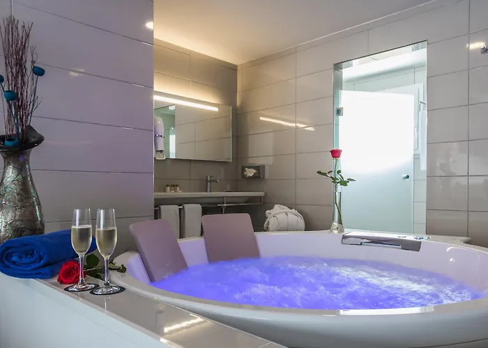 Esquinzo Y Monte Del Mar Apartmanhotel