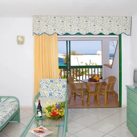 מלון דירות Esquinzo Y Monte Del Mar