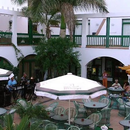 Esquinzo Y Monte Del Mar Apartmanhotel Playa De Esquinzo