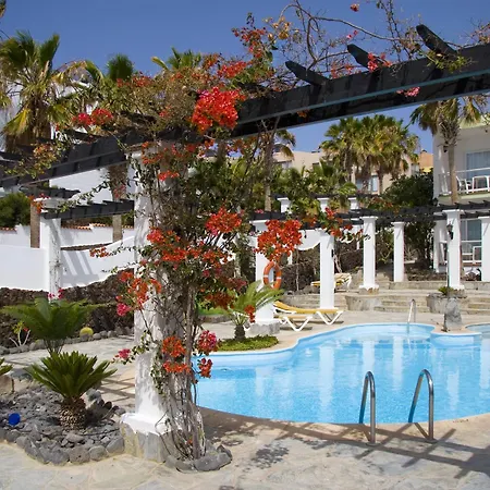 Esquinzo Y Monte Del Mar Apartmanhotel 3*