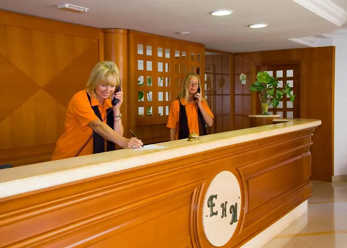 Апарт-отель Esquinzo Y Monte Del Mar Playa De Esquinzo